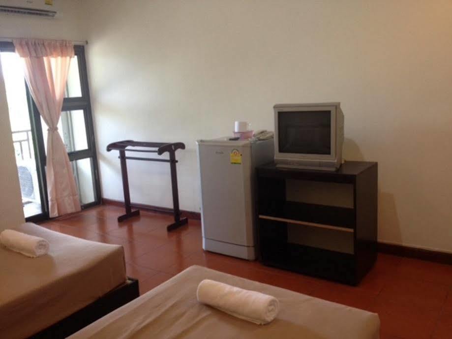 Huaymuang Apartment 우본라차타니 외부 사진